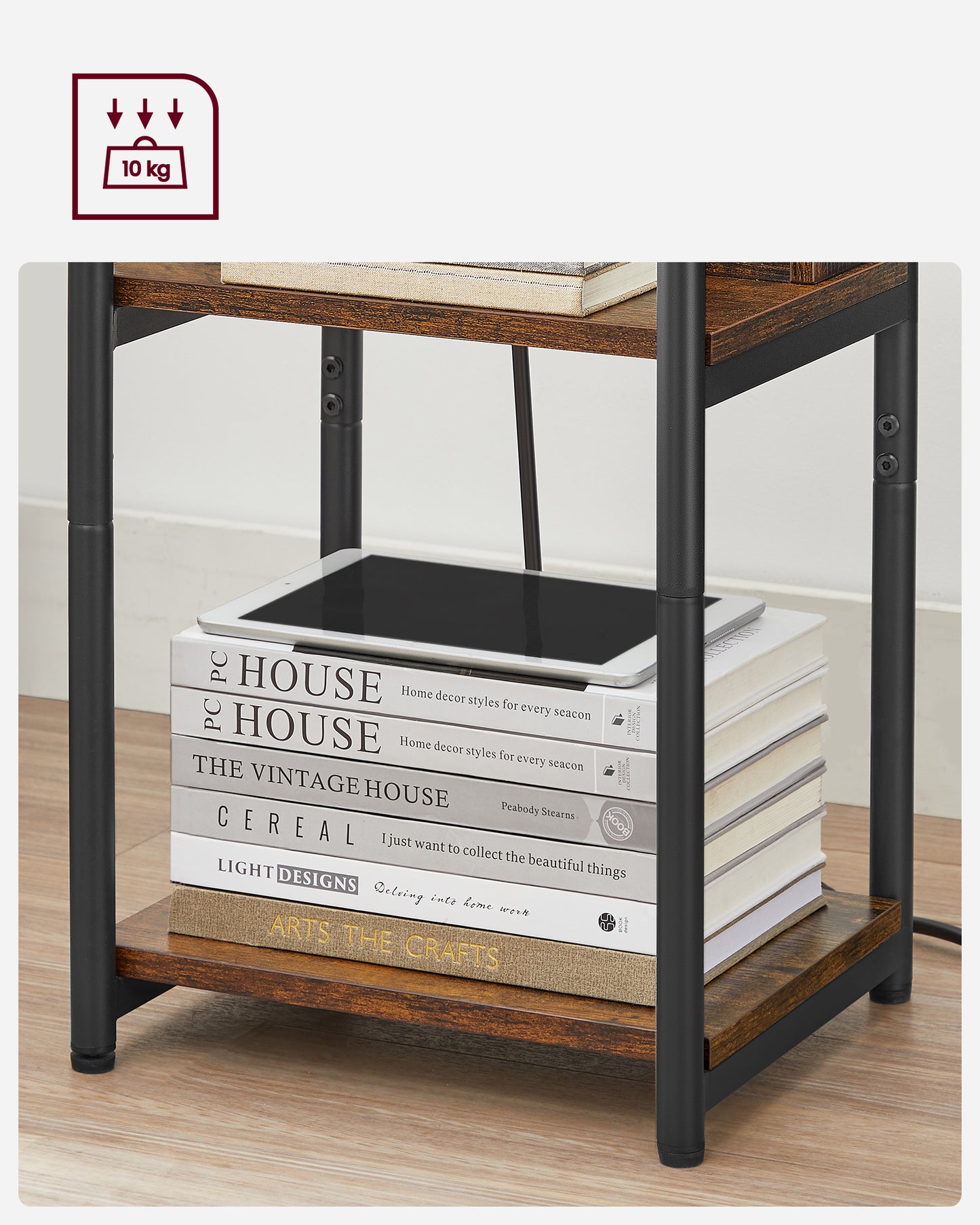 Pomoćni sto sa utičnicom Edge – tamni dekor drveta