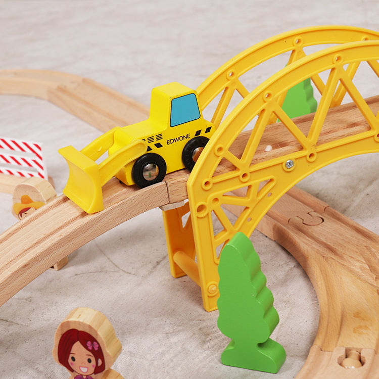 KOMPLET DRVENI VOZIĆ SET 70 DIJELOVA