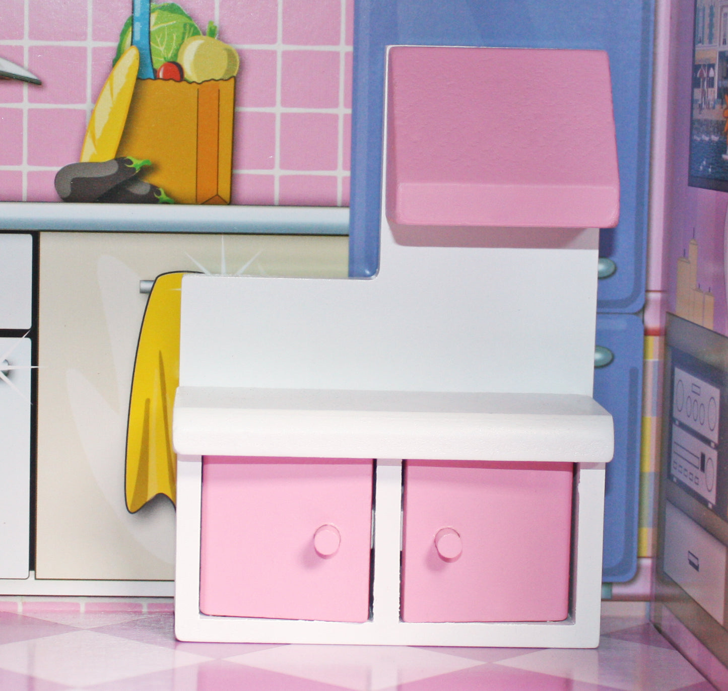 DREVENA KUĆICA ZA LUTKE BARBIE SA NAMJEŠTAJEM