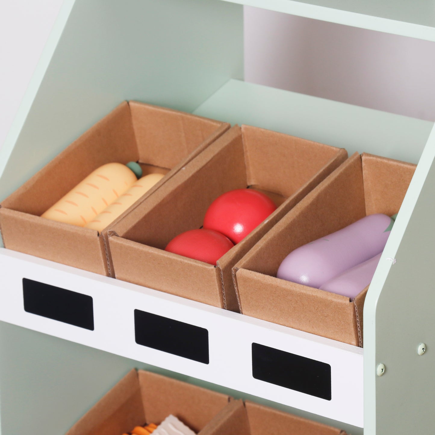 DREVENI MARKET MALI BAZAR SA DODACIMA